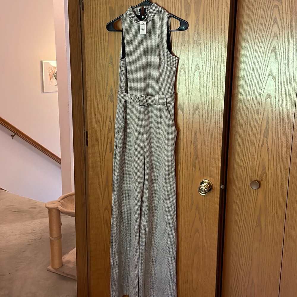 Trendy Women’s Jumpsuit - New With Tags!!